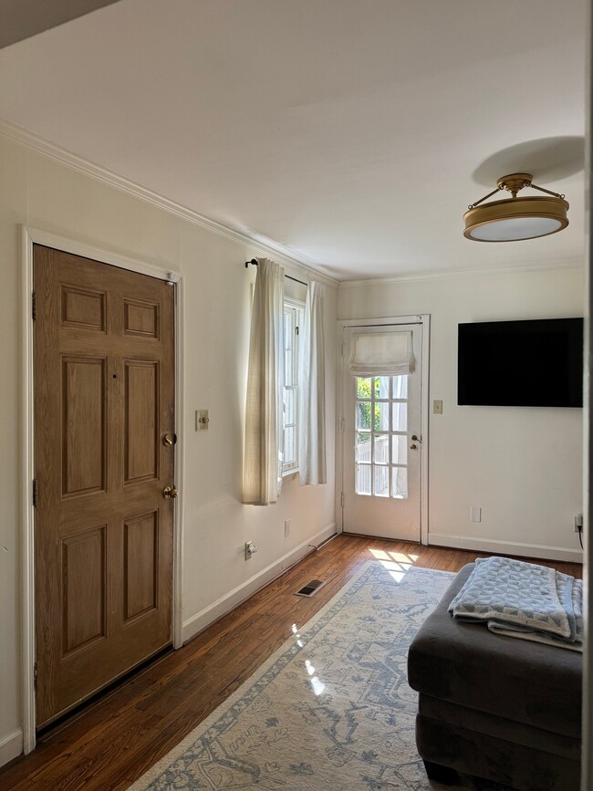 Photo - 2944 Primrose Cir