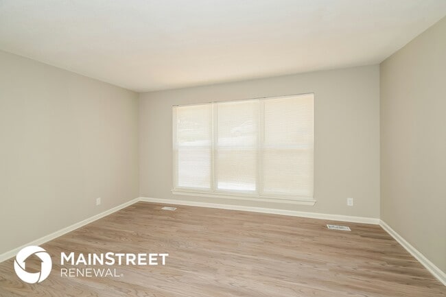 Photo - 1037 Medina Dr