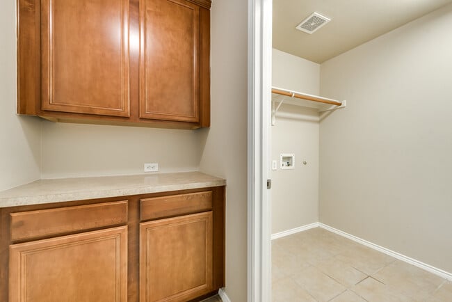 Photo - 2116 Hartley Dr