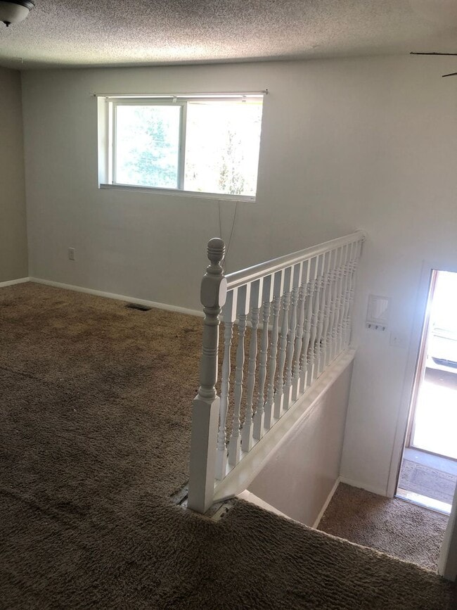 Photo - Half of a Duplex Available - 4 Bedroom 2 Bathroom in Lakewood