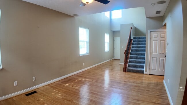 Photo - 3505 Thorngate Dr
