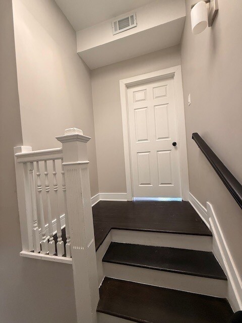 Photo - 3651 W Grenshaw St Unit 02