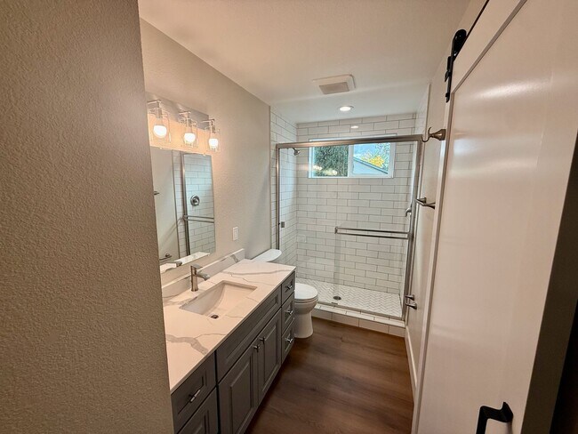 Photo - NEW BUILD! Beautifully designed mini home with Solar!!