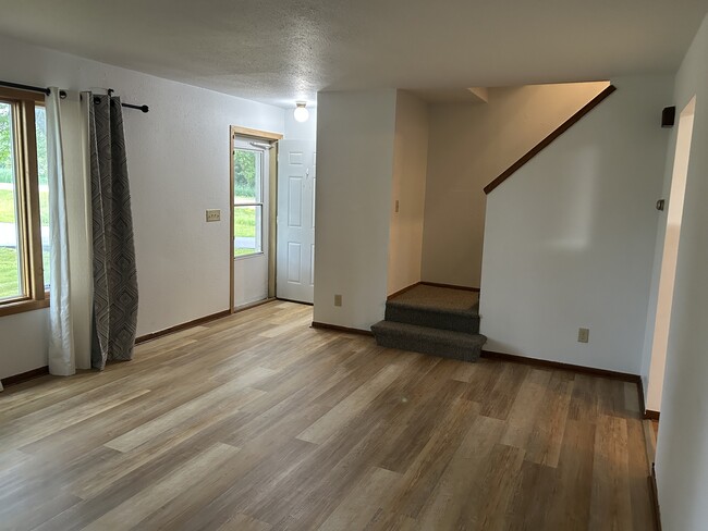 Building Photo - 7952 Daniel Ct Rental