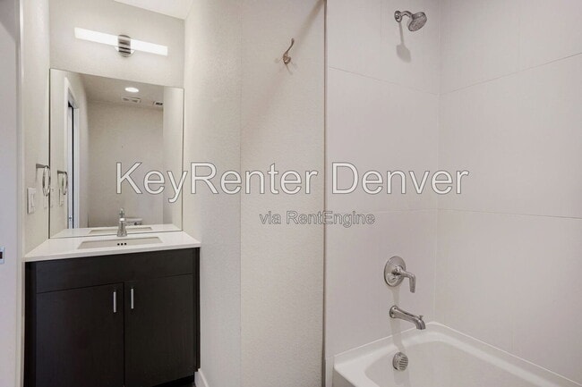 Photo - 3820 N Zenobia St