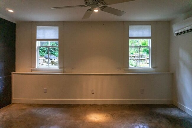 Photo - 23 Courtland Ave