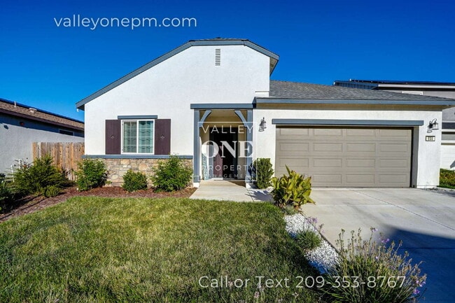 Photo - 644 Cheshire Dr