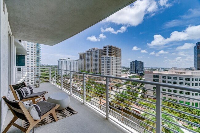 ALLUVION LAS OLAS apartments — community photo