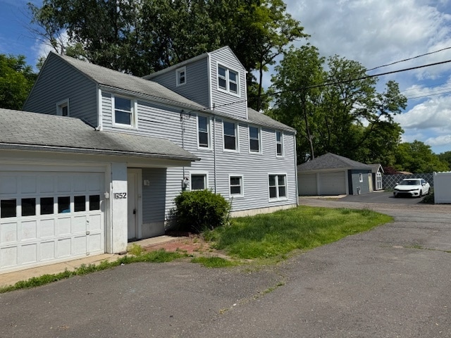 Photo - 1652 Murray St House