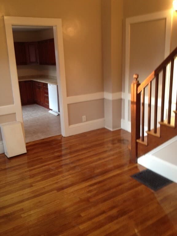 Building Photo - 141 Winthrop Ave Unit 1 Rental