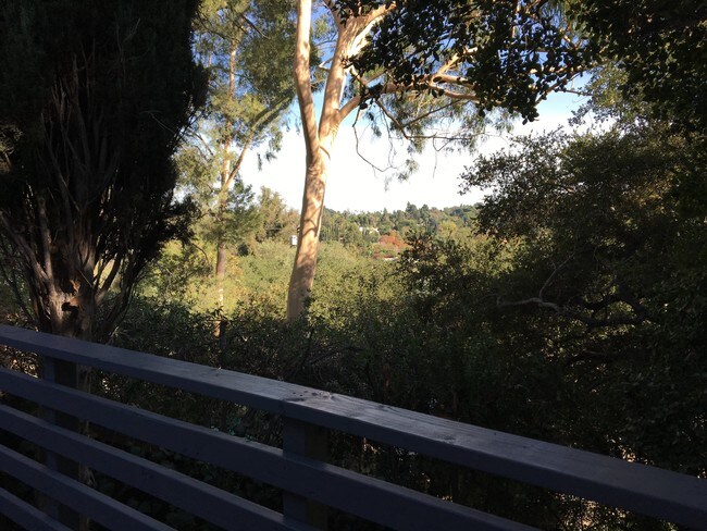 Photo - 16806 Mooncrest Dr Unidad Duplex