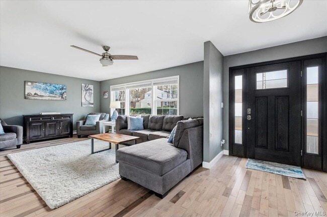 Photo - 67 Thoreau Ct