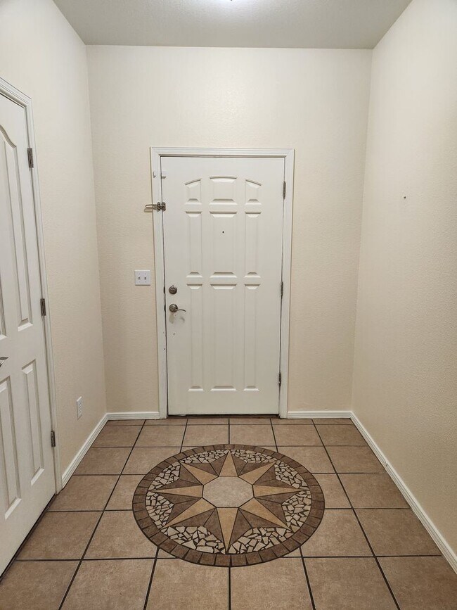Photo - 1219 Gunsight Peak Dr