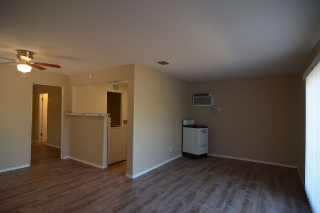 Photo - Remodeled 1 Bedroom 1 Bath House! Central Tucson Location!