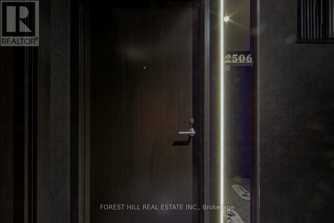 Photo - 11 Yorkville Ave Unit 2506