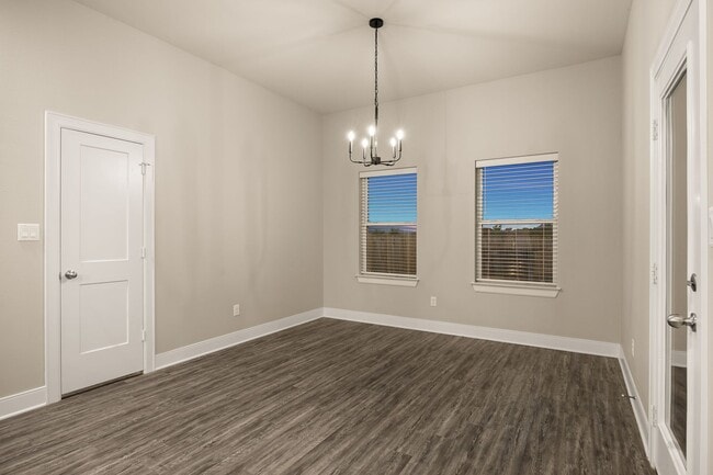 Photo - 1617 Legacy Dr