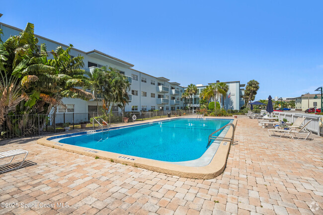 Building Photo - 223 Columbia Dr Unit 115 Rental