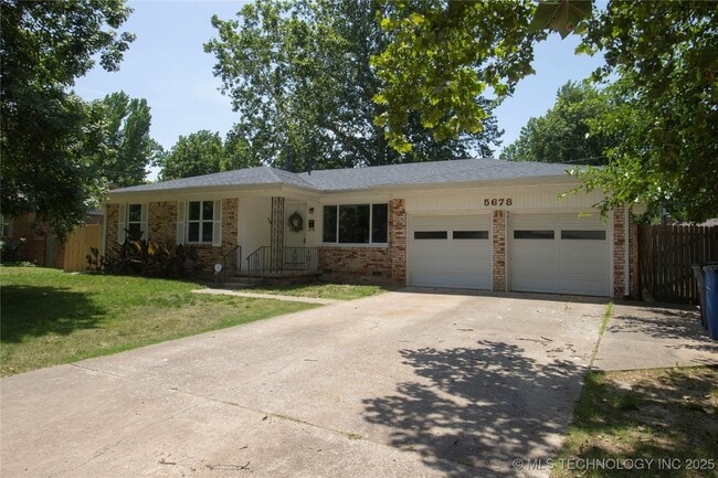 Photo - 5678 S Yorktown Pl