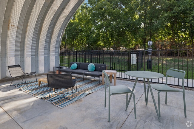 Outdoor Lounge & Gathering Space