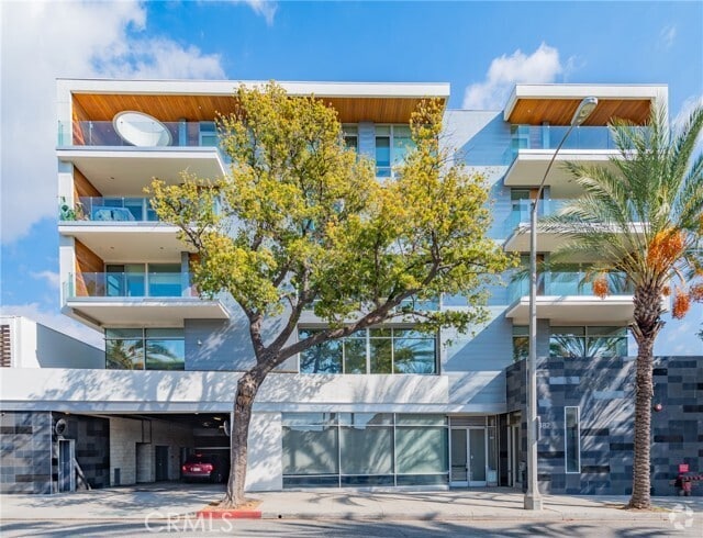 Building Photo - 482 S Arroyo Pkwy Unit 503 Rental