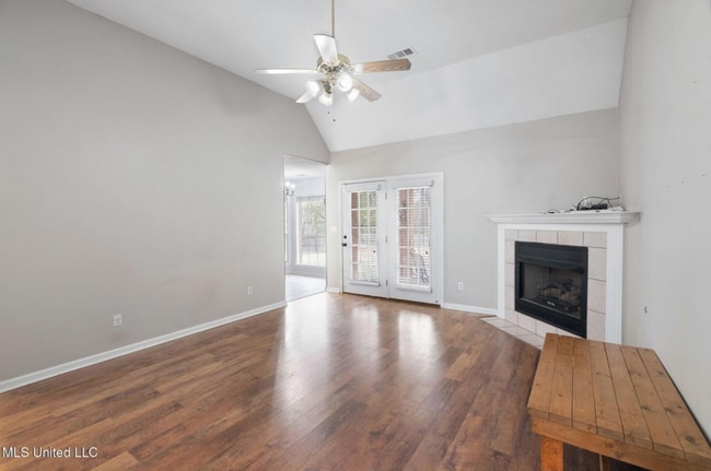 Photo - 1106 Fawn Dr