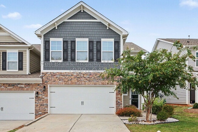 Building Photo - 3833 Fairlady Ln