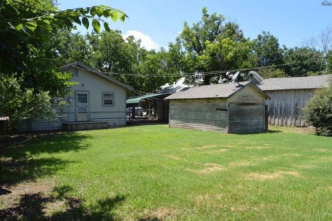 Photo - 1409 Bell St