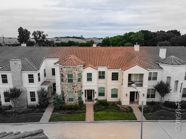 Building Photo - 13422 Preston Cliff Ct