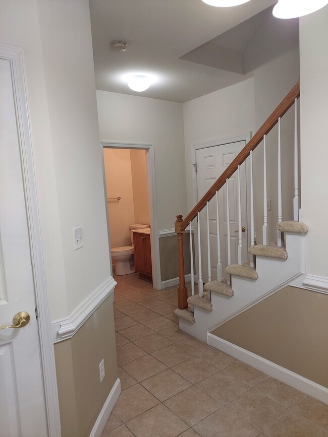 Photo - 2009 Baltic Ave