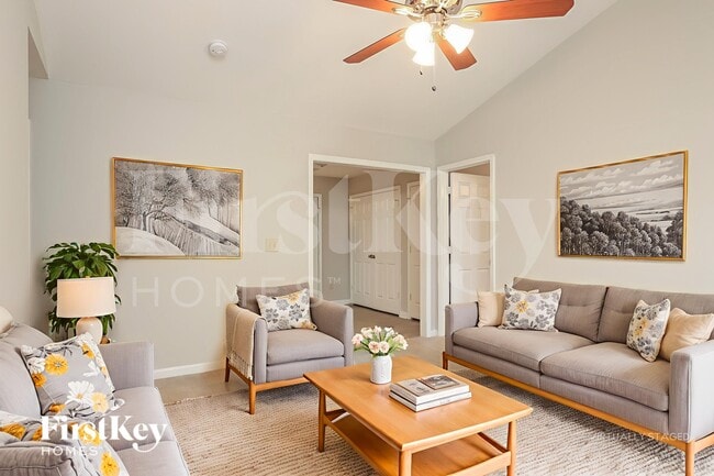 Photo - 4 Franklinwood Dr