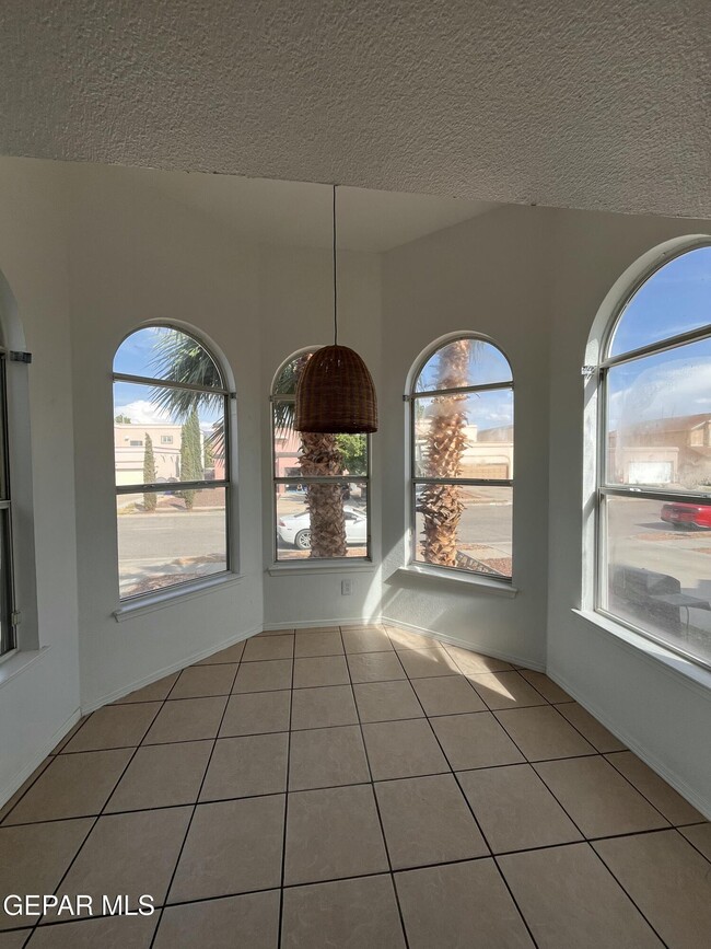 Photo - 6105 Pecan Park Pl