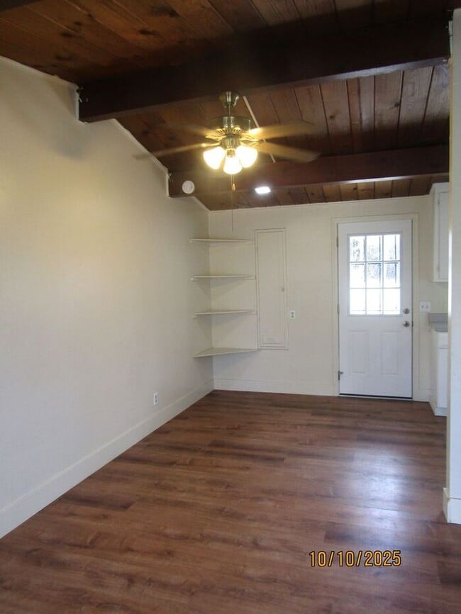 Photo - Charming 2 Bed 2 Bath Duplex in Rural Seba...