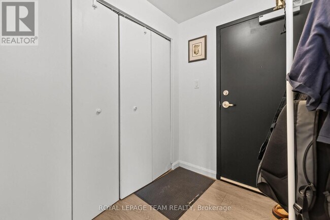 Photo - 506 Gladstone Ave Unit 303