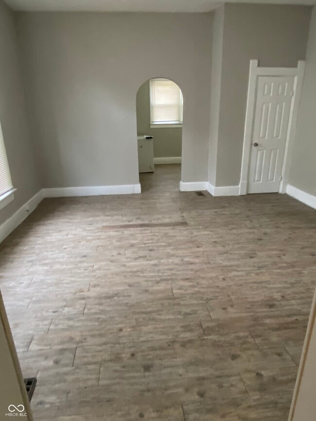 Photo - 2838 Boulevard Pl