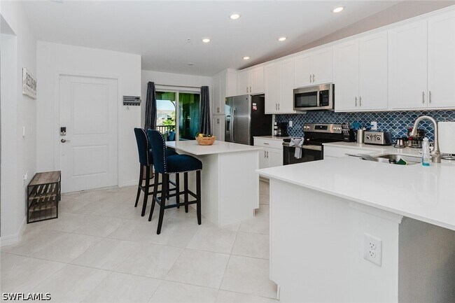Photo - 5427 Double Eagle Cir Unit 2825