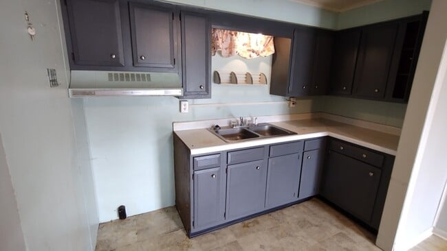 Photo - 2223 N Water St Ext