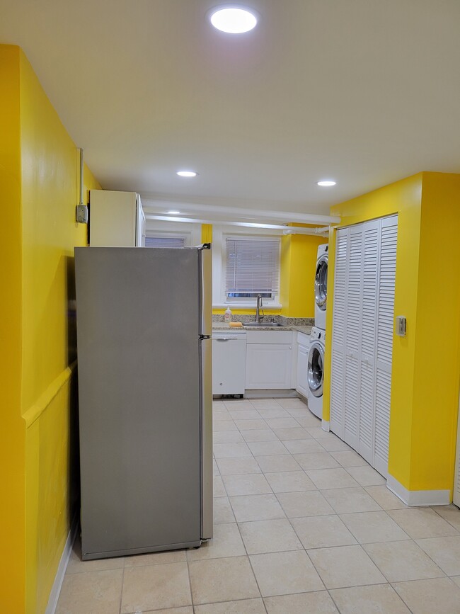 Photo - 1833 Vermont Ave NW