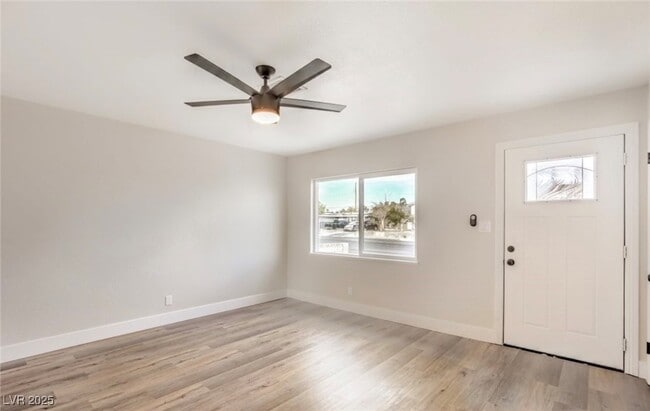 Building Photo - 6325 Alta Dr Rental