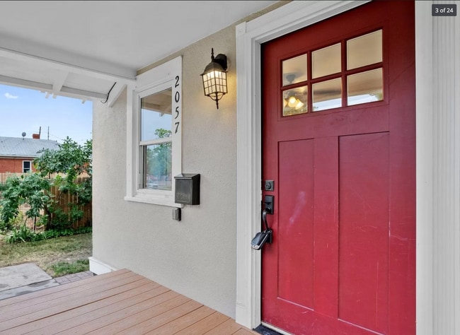 Photo - 2057 S Williams St