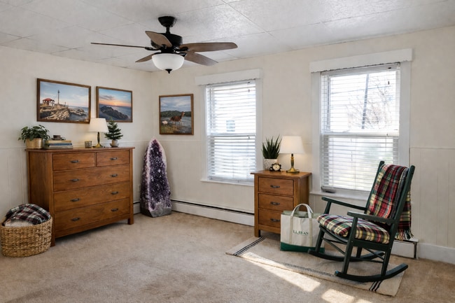 Photo - 75 North St Unit #1