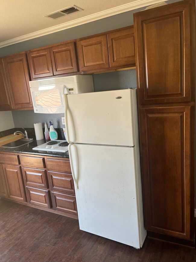 Photo - 521 Island Breeze Ln Unidad 1 bedroom apartment with