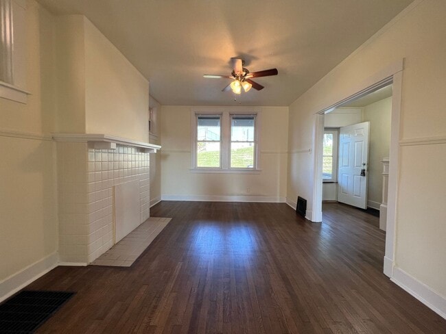 Photo - Now showing 2BR 1 Bath Townhouse!