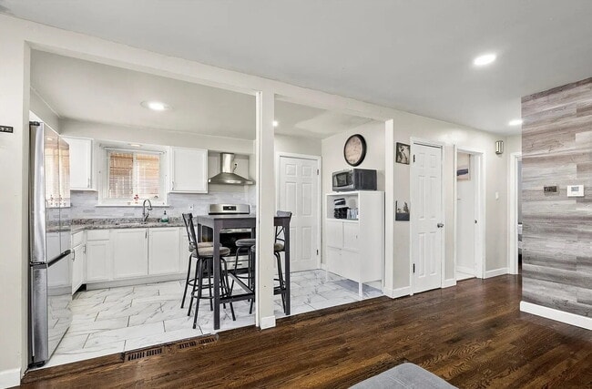 Photo - Upscale Living at Its Finest