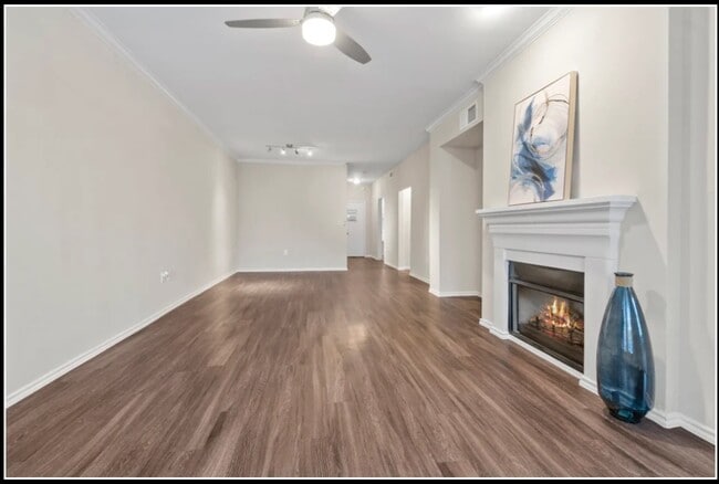 Photo - 9215 Garland Rd