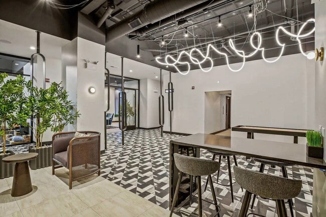 Photo - 1211 N La Salle Dr Unit 1403