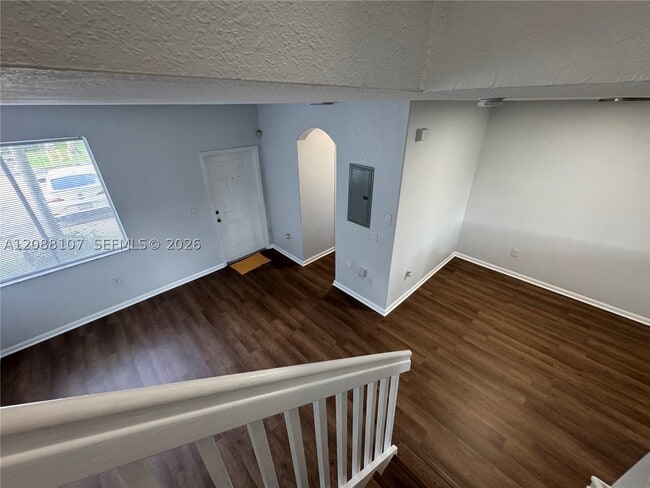 2835 SE 15th Rd