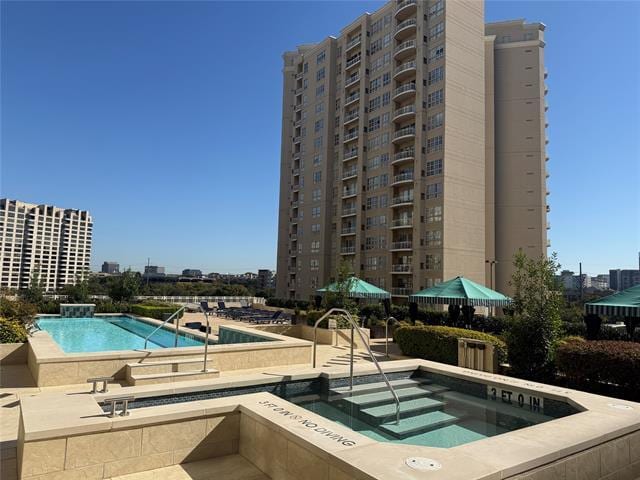 Building Photo - 3225 Turtle Creek Blvd Unit 1033