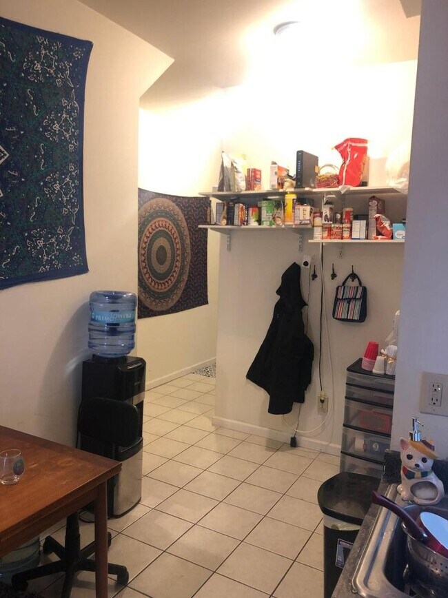 Photo - Huge 4-Bedroom Townhome Located Near Templ...