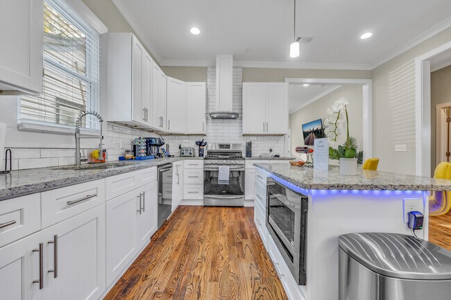 Photo - 1013 Peeples St SW