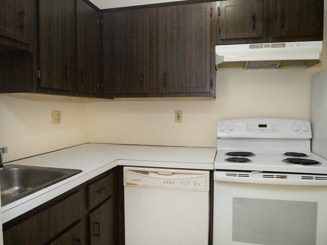 Photo - 116 River St Unit 1